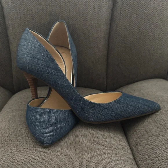 Jessica Simpson Denim Pointed-Toe Heels | Classic Pumps - Picture 2 of 5